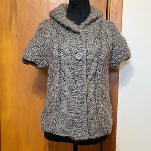 Vivienne Tam Chunky Gray Knit Cardigan Buttons Short Sleeve Wool P2P 20” Cottage